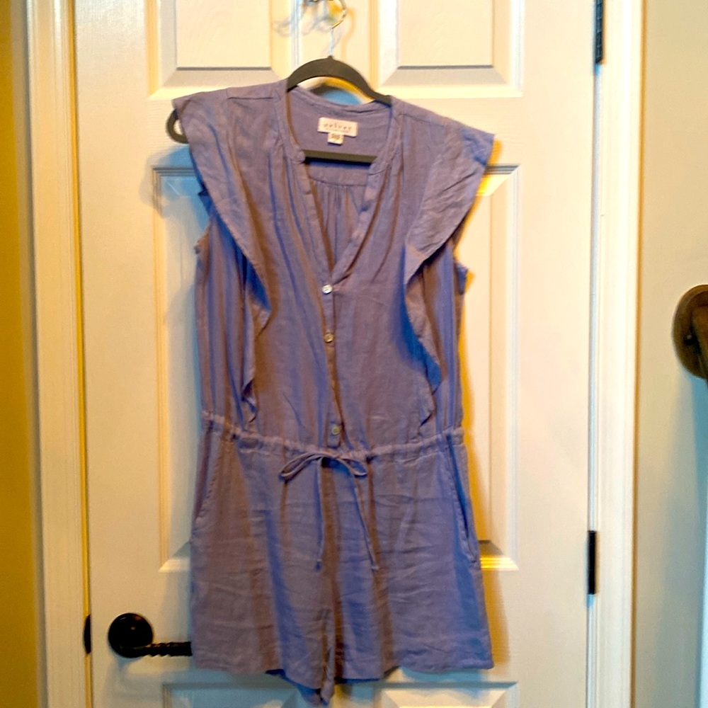 Velvet linen romper size small. Light blue color.